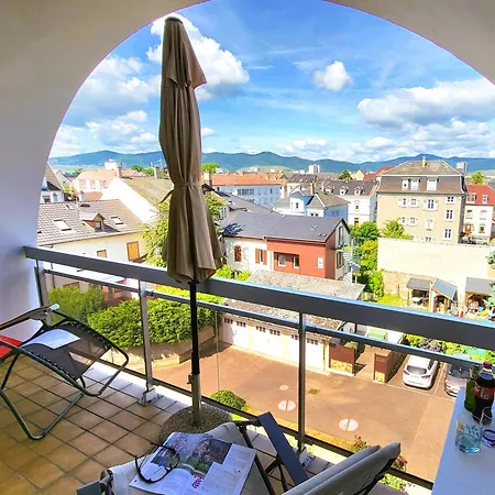 Cosy. 10mn Du Centre Et De La Gare. Garage Gratuit