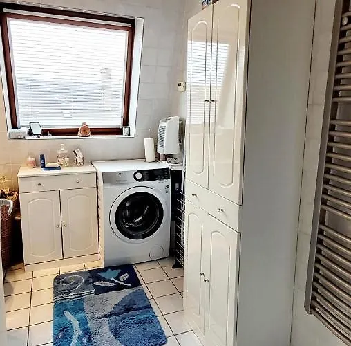 Cosy. 10mn Du Centre Et De La Gare. Garage Gratuit Privatunterkunft