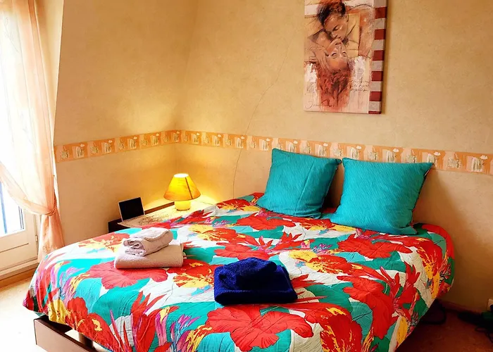 Cosy. 10mn Du Centre Et De La Gare. Garage Gratuit Privatunterkunft