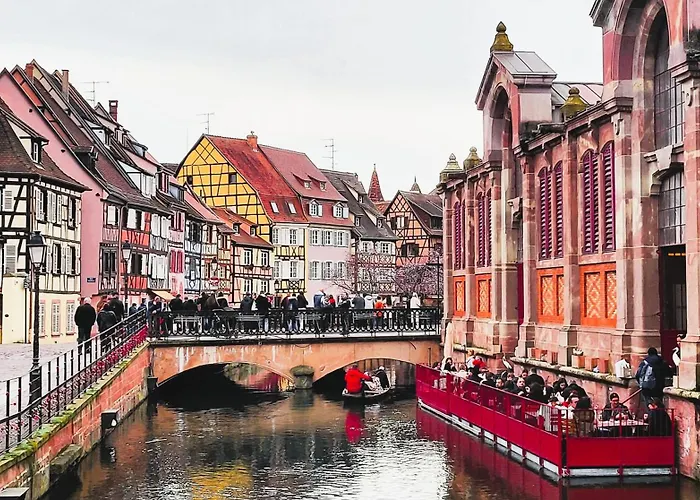 Cosy. 10mn Du Centre Et De La Gare. Garage Gratuit Colmar